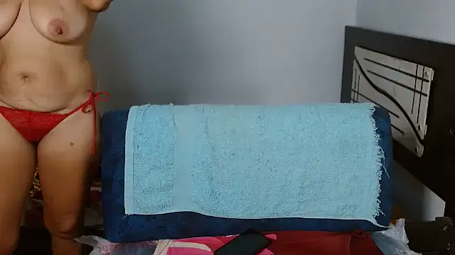 Snapshot of Allyson_Mature chatting on February 2026 08:43:01 PM Allyson Mature online show from February 2026 08:43:01 PM