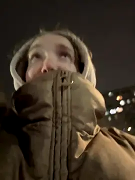 Snapshot of bambi_lu chatting on December 2025 07:46:02 PM bambi lu online show from December 2025 07:46:02 PM