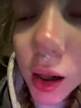 bambi lu online show from March 2026 07:47:02 PM