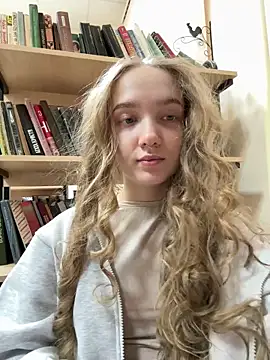 bambi lu online show from February 2026 08:08:01 PM