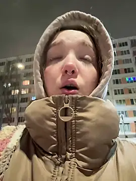 bambi lu online show from January 2026 05:50:01 PM