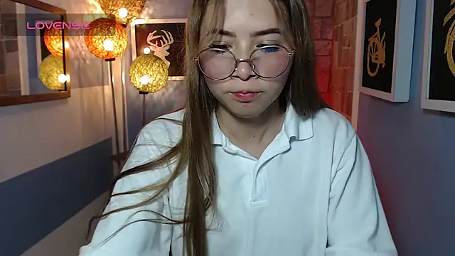 Fiorellaa delsd online show from September 2025 02:45:01 PM