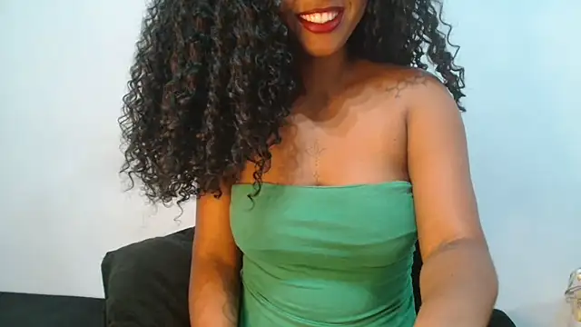 Snapshot of Angel_tammy chatting on October 2025 06:36:02 AM Angel tammy online show from October 2025 06:36:02 AM