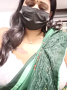 Snapshot of aparna99 chatting on November 2025 10:04:02 PM aparna99 online show from November 2025 10:04:02 PM