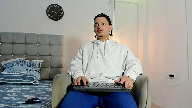 samxx muscle online show from January 2026 02:22:01 PM