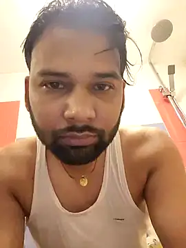 Snapshot of UAjit chatting on September 2025 01:39:01 AM UAjit online show from September 2025 01:39:01 AM