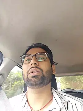 UAjit online show from May 2026 04:18:02 AM