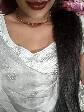 Eshwari Chopra online show from February 2026 04:58:02 AM