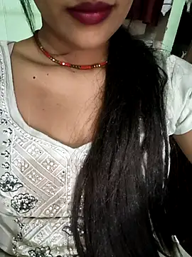 Eshwari Chopra online show from April 2026 04:58:01 AM