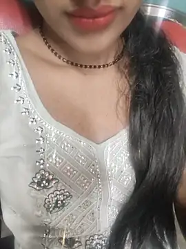 Eshwari Chopra online show from June 2026 03:24:01 PM