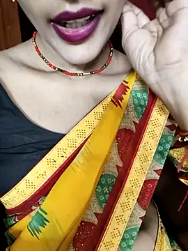Eshwari Chopra online show from October 2025 03:51:02 AM
