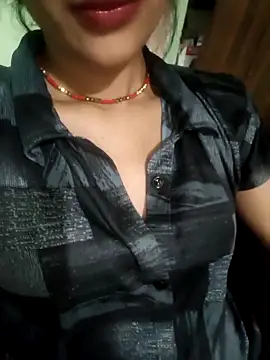 Eshwari Chopra online show from April 2026 03:35:01 AM