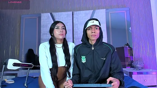 candyandmarilyn online show from April 2026 09:17:01 PM