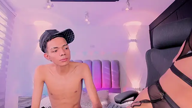 candyandmarilyn online show from November 2025 09:02:01 PM