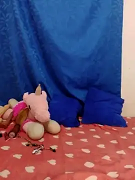 dulcewitch online show from December 2025 08:01:02 PM