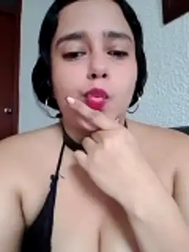 dulcewitch online show from November 2025 02:18:02 PM