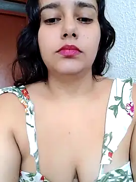 dulcewitch online show from October 2025 02:18:02 PM