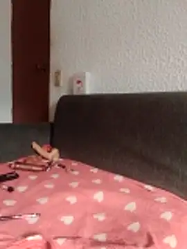 dulcewitch online show from February 2026 07:13:01 PM