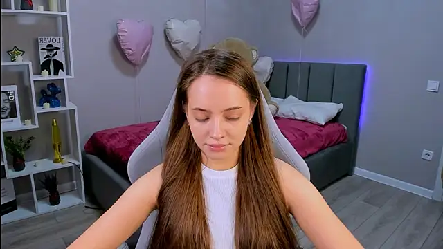 MelanieAlves online show from March 2026 02:49:01 PM