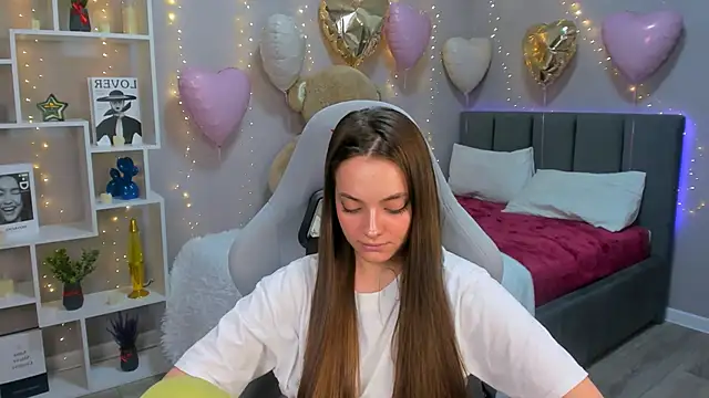 MelanieAlves online show from February 2026 11:27:01 PM