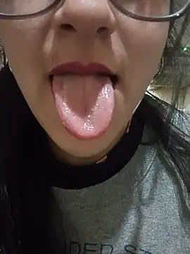 Camilitah online show from July 2026 06:36:01 PM