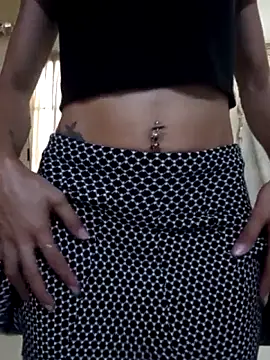 Camilitah online show from March 2026 06:22:01 PM