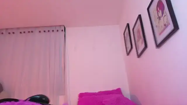 RoseEmy online show from October 2025 12:23:02 AM