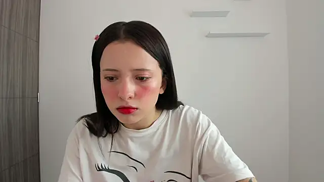 ImBunnyNova online show from September 2025 01:02:01 PM