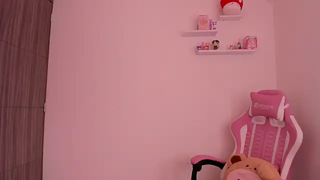 ImBunnyNova online show from January 2026 01:59:01 PM