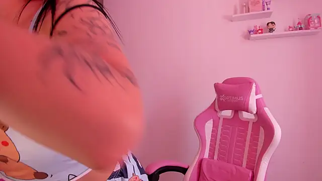 ImBunnyNova online show from February 2026 04:29:02 PM