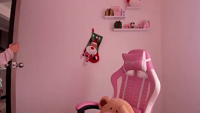 Snapshot of ImBunnyNova chatting on December 2025 02:41:02 PM ImBunnyNova online show from December 2025 02:41:02 PM