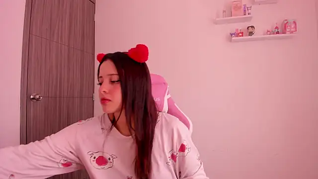 ImBunnyNova online show from February 2026 02:39:02 PM