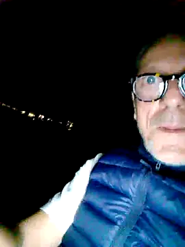 Deddyitalia3p online show from September 2025 06:48:01 PM