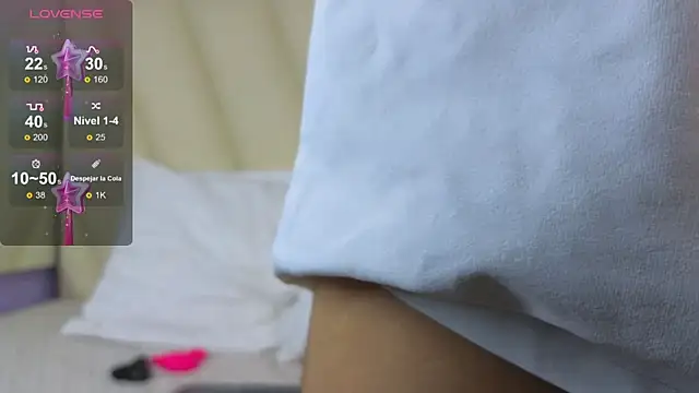 Hotboy21  online show from November 2025 03:43:01 AM