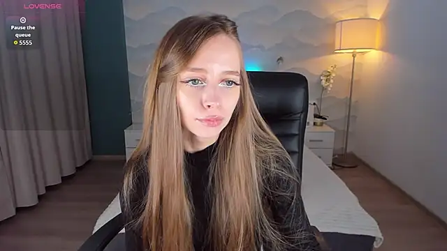 Snapshot of Amy_Waynee chatting on October 2025 10:10:01 PM Amy Waynee online show from October 2025 10:10:01 PM