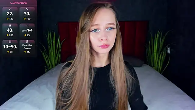 Snapshot of Amy_Waynee chatting on September 2025 07:09:02 PM Amy Waynee online show from September 2025 07:09:02 PM