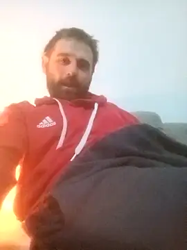 Dokonaly online show from November 2025 01:42:02 AM