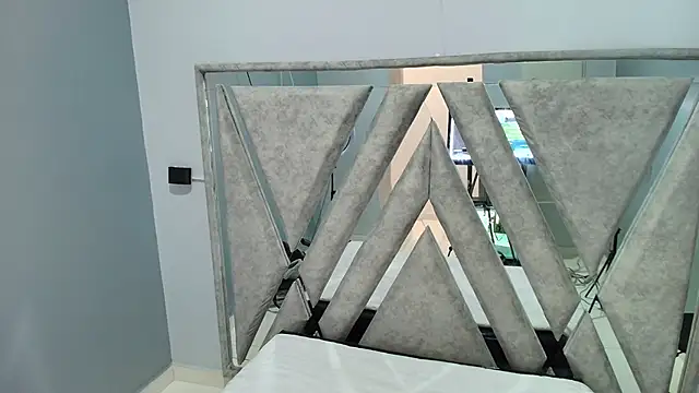 Elaine87  online show from October 2025 09:47:01 PM