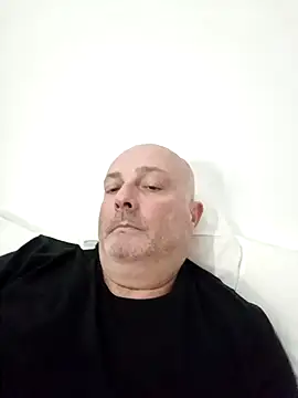 Alexis Bull online show from March 2026 10:12:02 AM