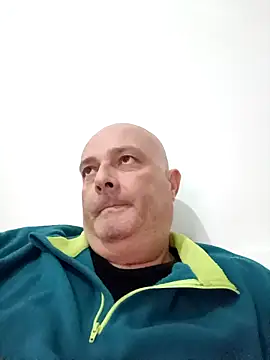 Alexis Bull online show from November 2025 04:45:02 PM