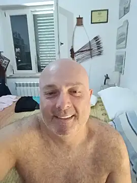 Alexis Bull online show from May 2026 10:24:01 AM
