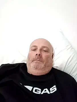 Alexis Bull online show from March 2026 03:02:01 PM