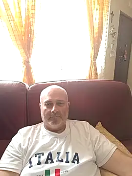 Alexis Bull online show from May 2026 09:10:02 AM