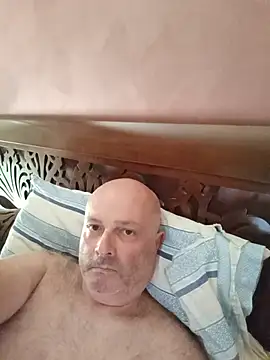 Alexis Bull online show from July 2026 02:07:02 PM
