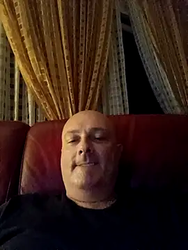 Alexis Bull online show from September 2025 10:15:01 PM