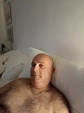 Alexis Bull online show from October 2025 12:45:02 AM