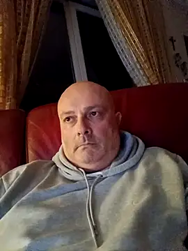 Alexis Bull online show from March 2026 12:03:01 AM