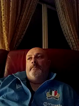 Alexis Bull online show from April 2026 11:16:02 PM