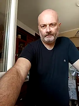 Alexis Bull online show from September 2025 10:31:02 AM