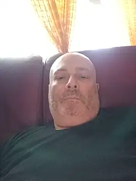 Alexis Bull online show from June 2026 02:40:02 PM